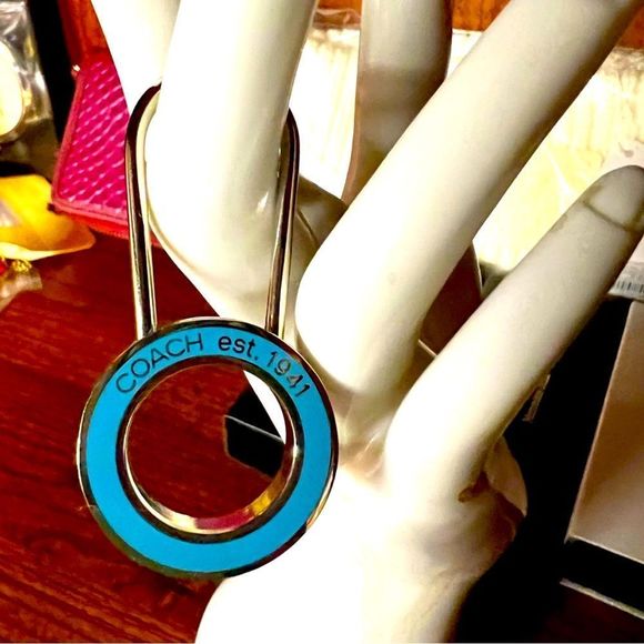 NWOT Gorgeous Blue Coach Lock Bag Charm. - Picture 1 of 2